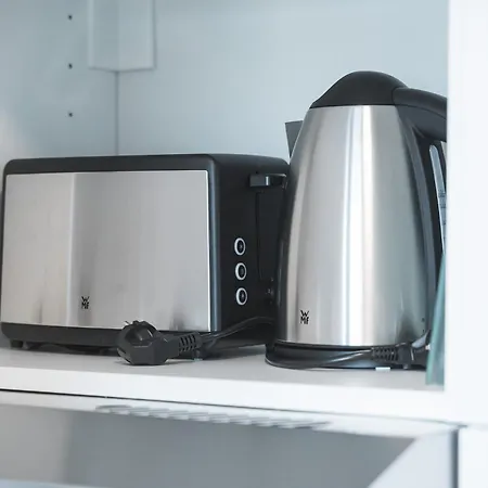 Wohlfuehl-apartment I Zentral I Balkon I Kueche 아파트 *