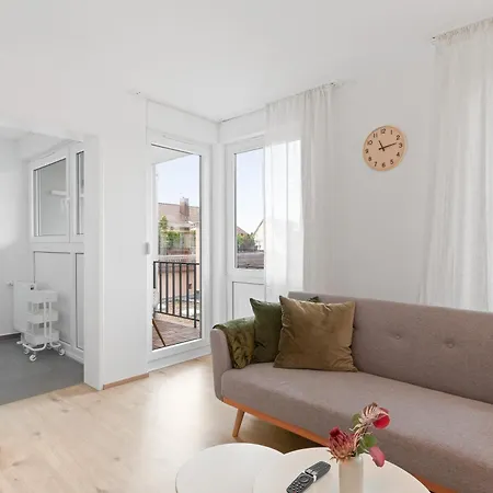 Wohlfuehl-apartment I Zentral I Balkon I Kueche *